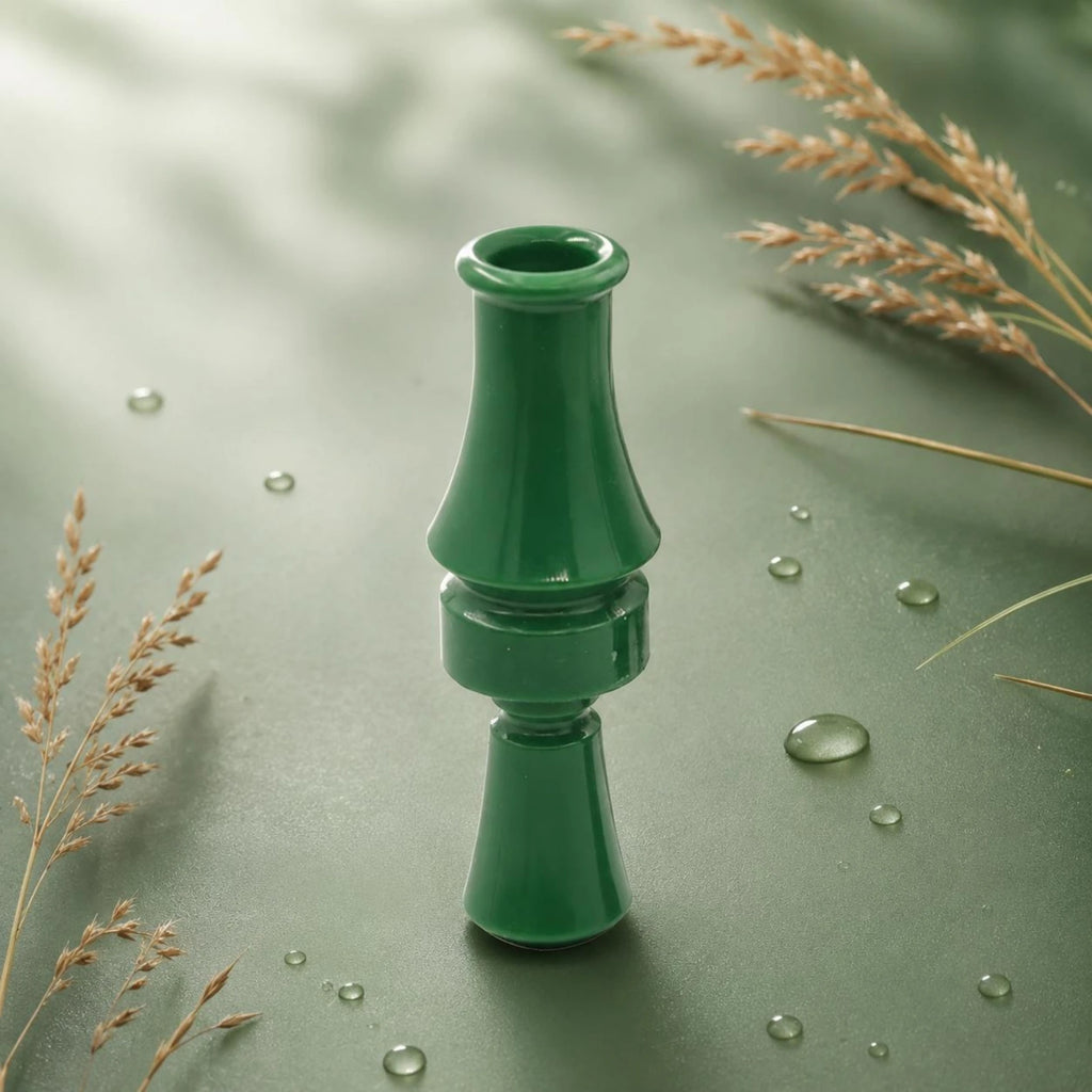 Duck Call Whistle Flared Mouthpiece Mallard Call Whistle Hunting Gear Tapered Body Green for Hunters