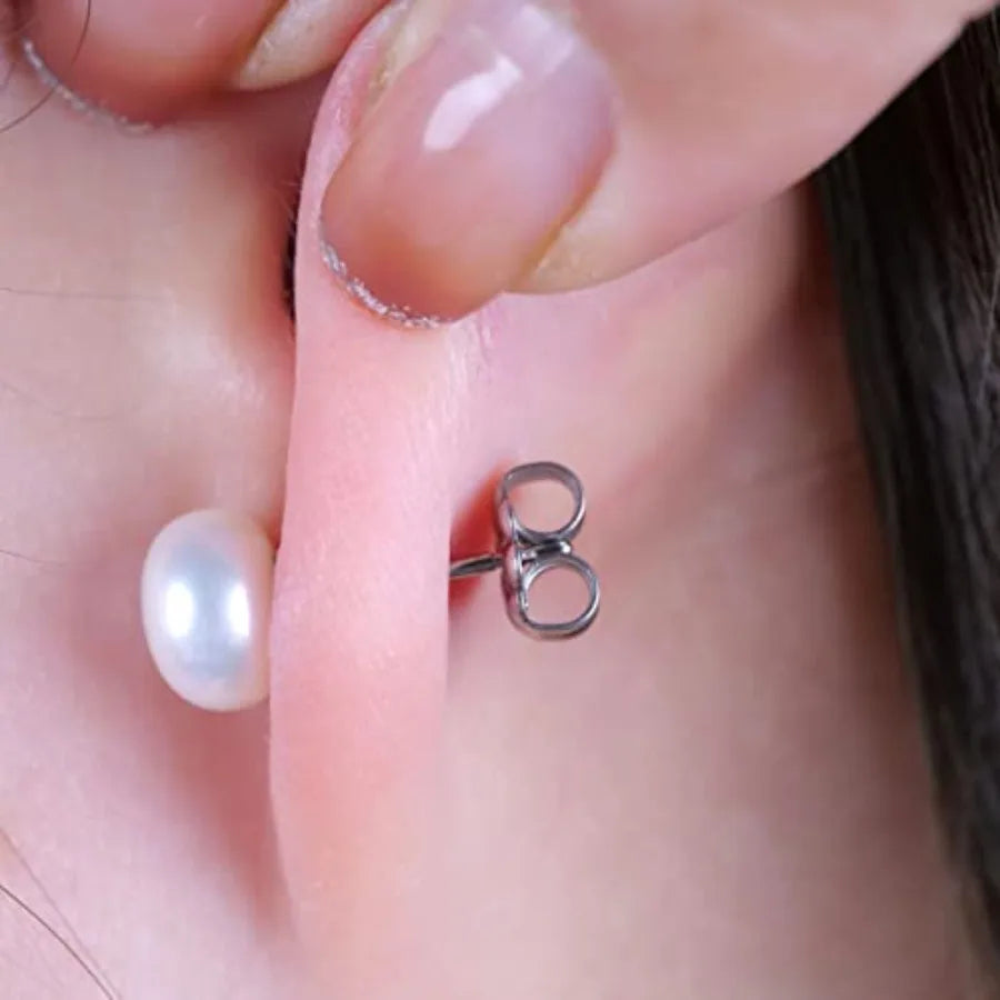 Quality Assurance F136 Pure Ttitanium Hypoallergenic White Freshwater Cultured Pearl Stud Earrings for Women