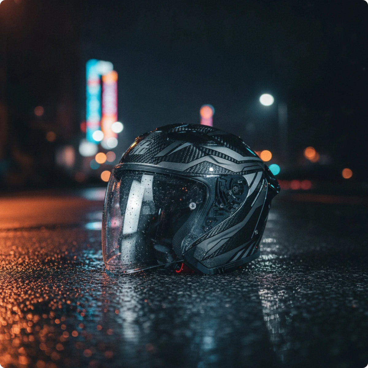 Helmet with Dual Visor Aerodynamic Carbon Fiber Helmet Ventilated Blocking for Motorcyclists, Motorcycle Riding